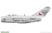 MiG-15 Royal Class (32)
